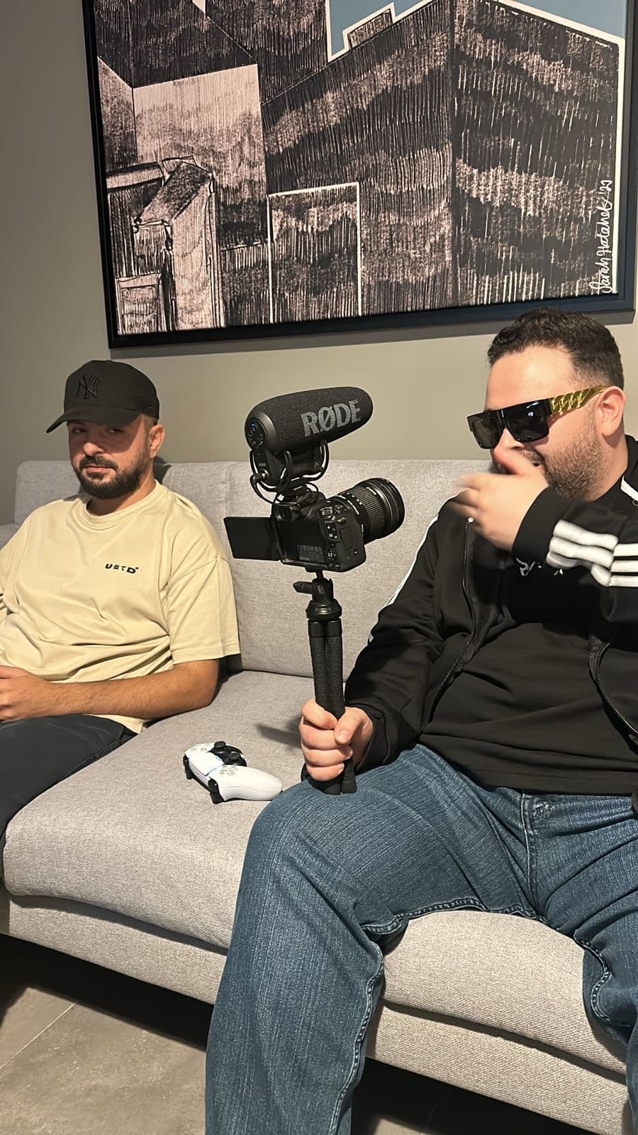 8Flamez office teamwork moment